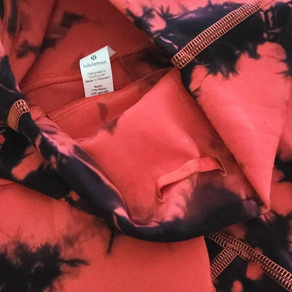 Lululemon Wunder Train High-Rise Short Tie Dye Carnation Red Black Size 0 - Picture 7 of 7